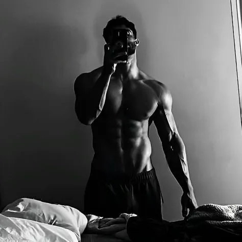 Dật Phong 