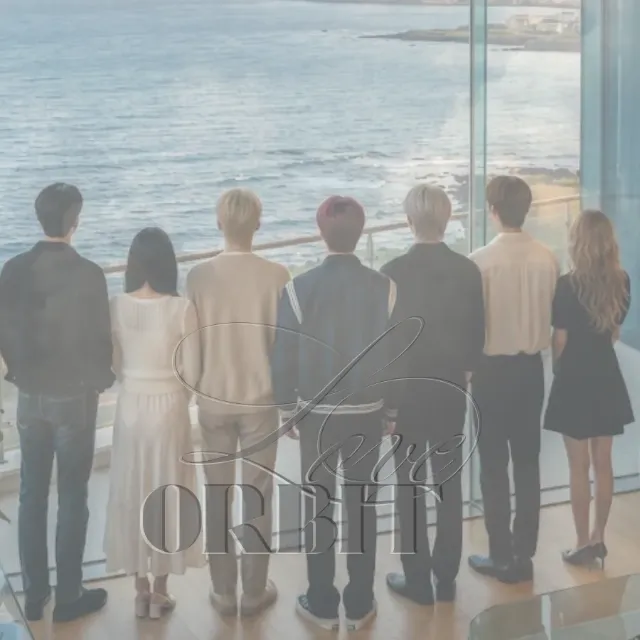 Ảnh 1 của LOVE ORBIT