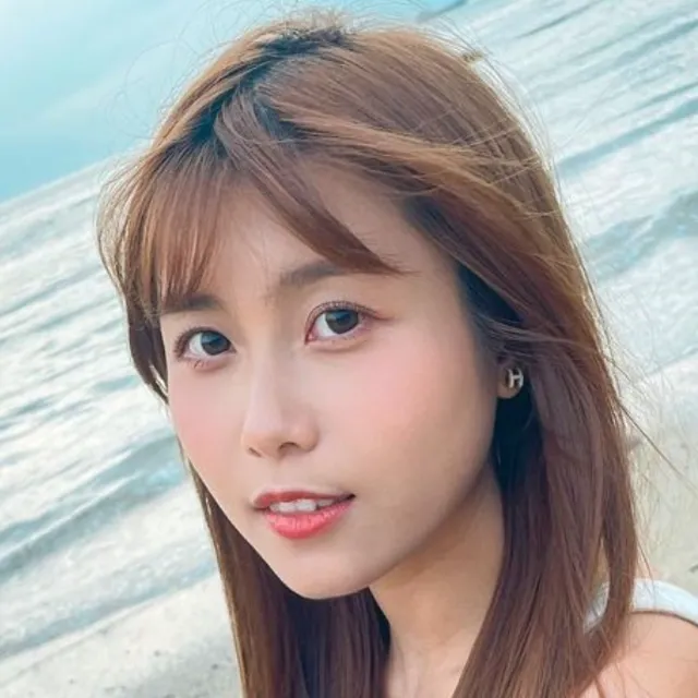 曹希怡
