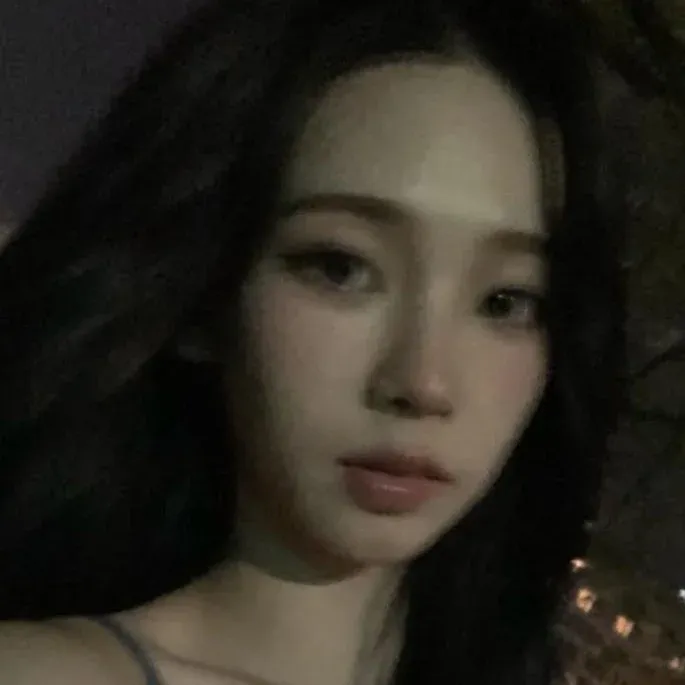 Ảnh 1 của Karina