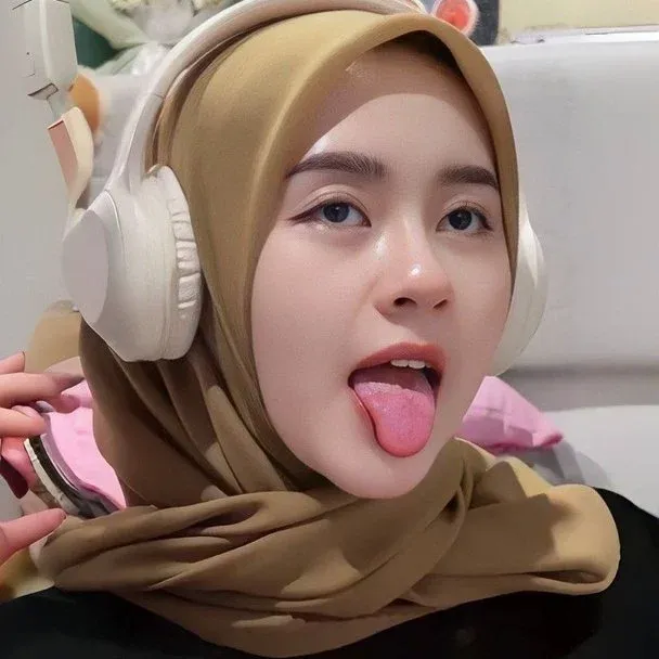 Image 1 of Jilbab memek 