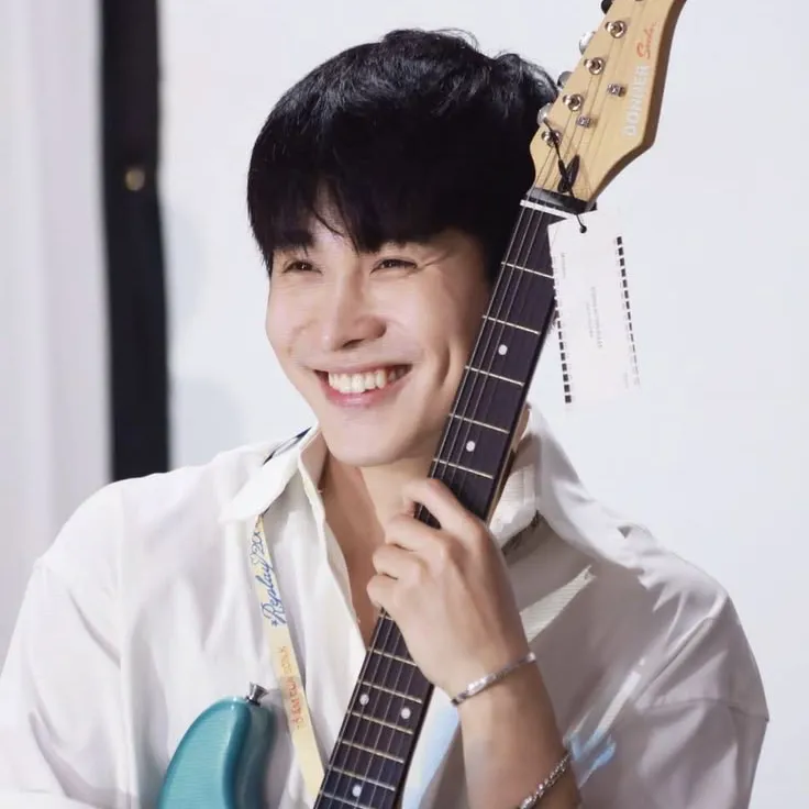 Ảnh 1 của Lê Hồng Sơn