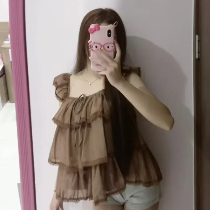 Ảnh 1 của Uyên Linh 